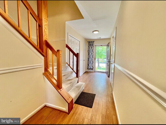 Foto del edificio - 9632 Hadleigh Ct