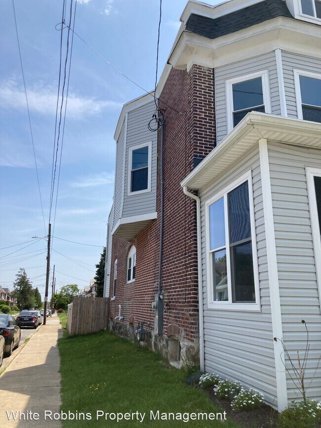 Foto del edificio - 3 br, 2.5 bath House - 3314 Washington Street