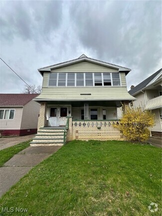 Building Photo - 3700 E 153rd St