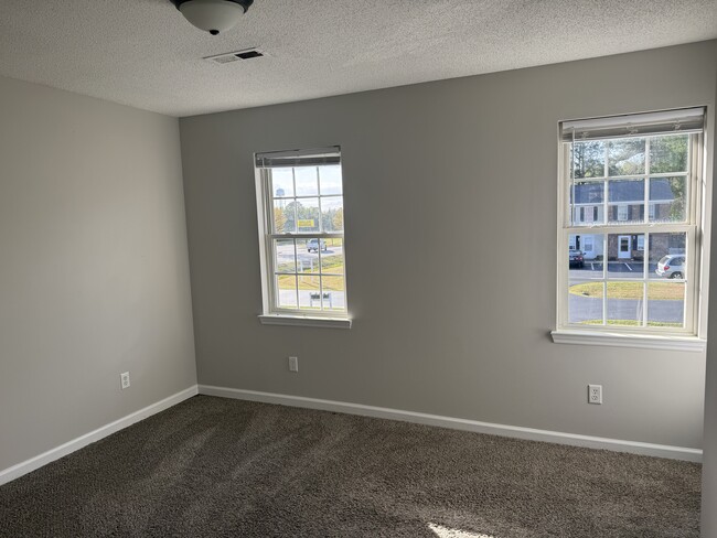 Bedroom - 102 Loganshire Way