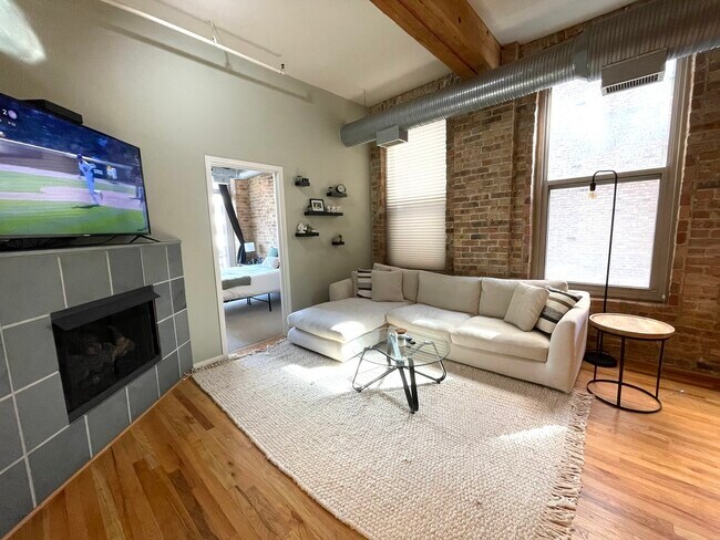 Foto del edificio - 417 S Jefferson St