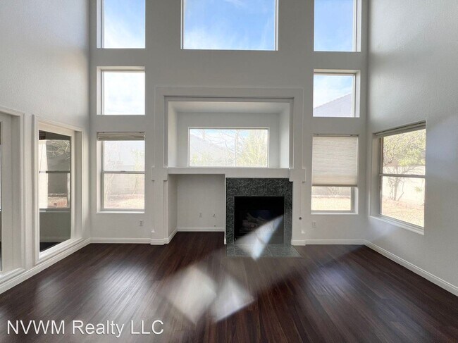 Building Photo - 4 br, 3 bath House - 1567 Raining Hills St