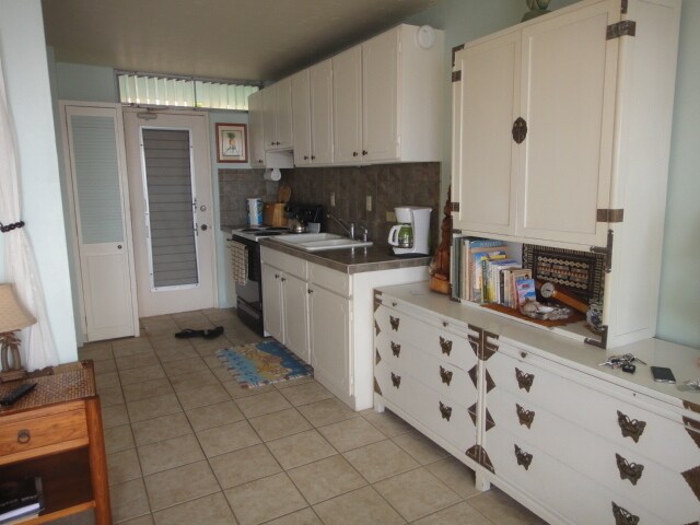 Building Photo - 84-265-265 Farrington Hwy