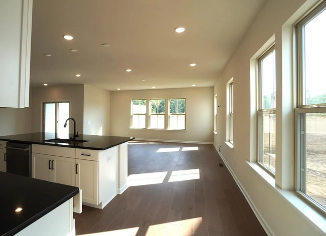 Kitchen and Great room - 612 America Dr