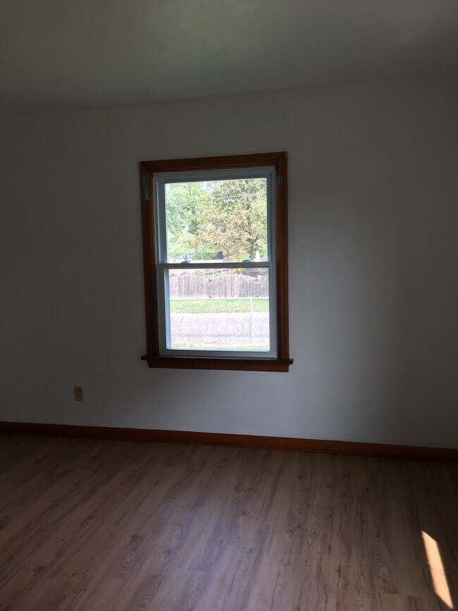 627 Summit Ave, Collinsville, IL 62234 House Rental in Collinsville