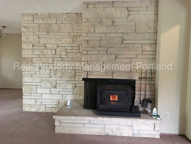 Foto del edificio - 12190 SW Bruce Ln