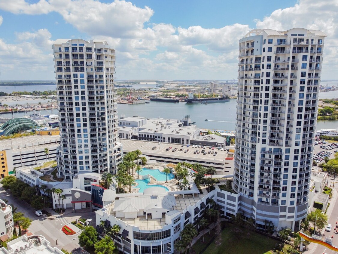 Primary Photo - Cruise Ship & Port Views | Towers of Chann...