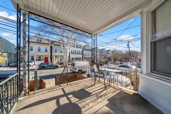 Foto del edificio - 215 Dodd St