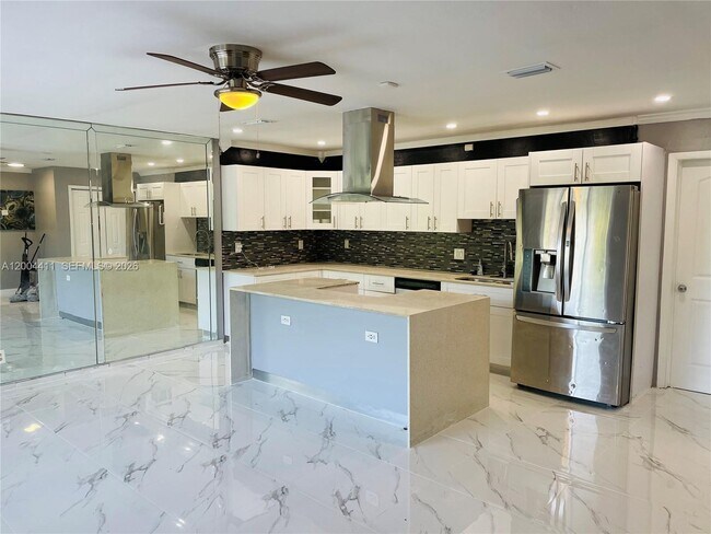 Foto del edificio - 1335 NE 204th Terrace