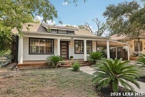 Building Photo - 1119 W Huisache Ave