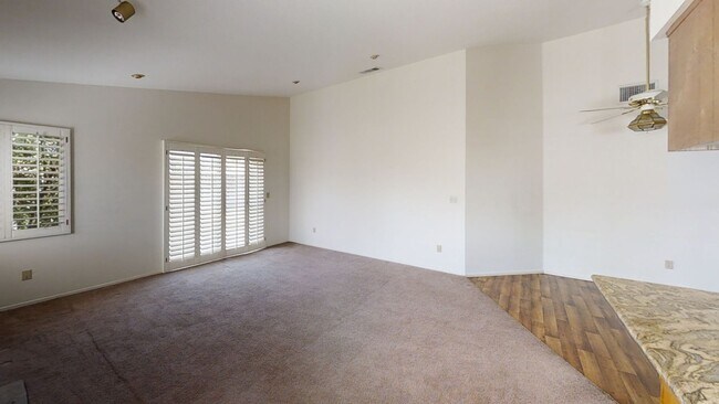 Building Photo - 35582 Penrose Ln