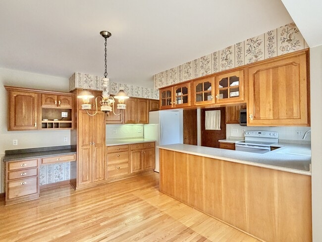 Building Photo - 85 S Huron Dr
