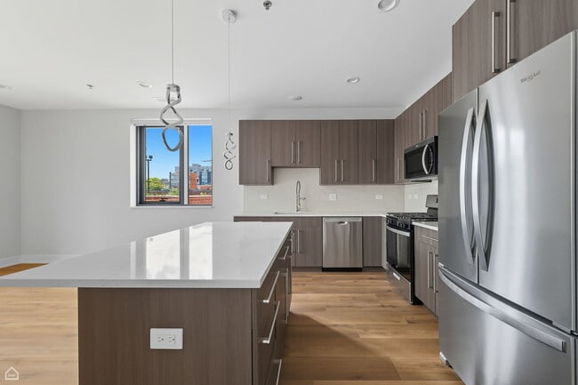 Foto del edificio - 2354 N Washtenaw Ave