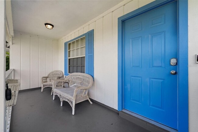 Foto del edificio - 11885 Van Loon Ave