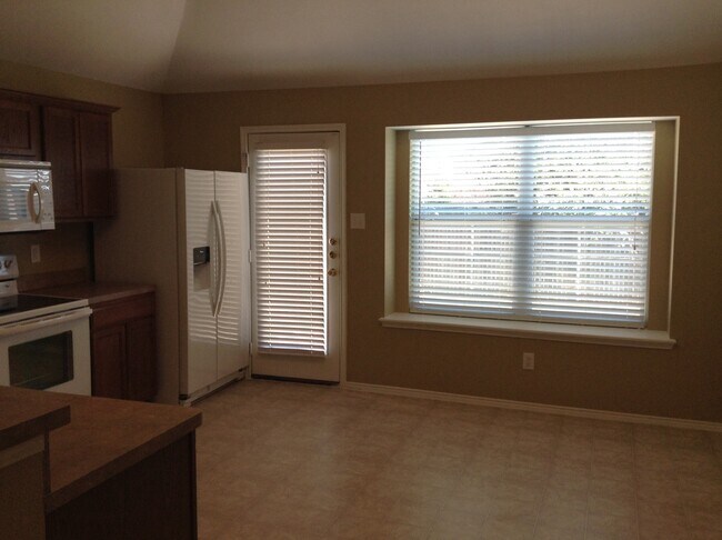 Foto del edificio - 6236 Spring Ranch Dr