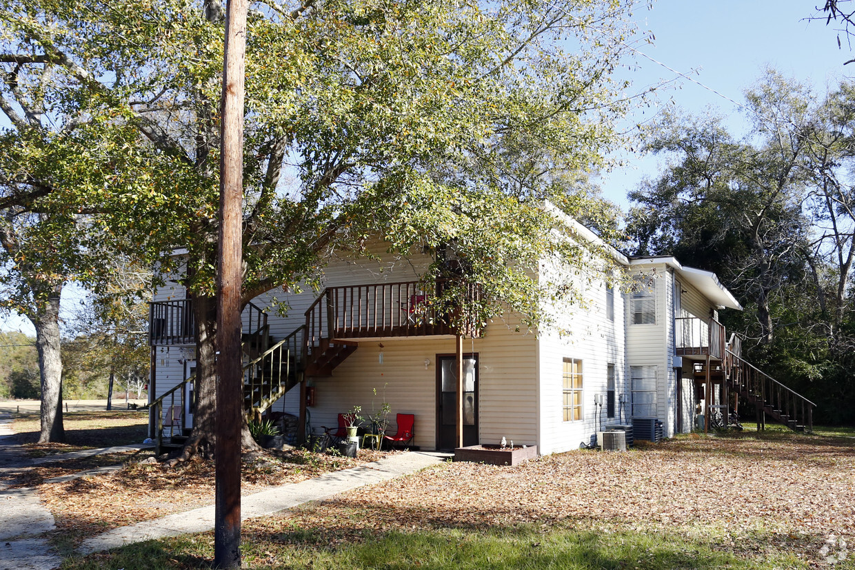 Primary Photo - Willowtree Apartments