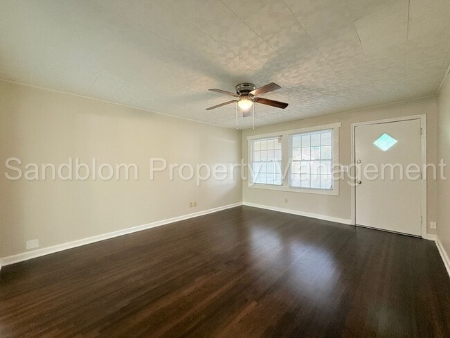 Foto del edificio - For Lease | Tulsa | Available Now!
