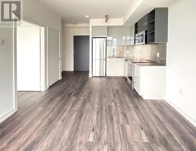 Building Photo - 10 De Boers Dr