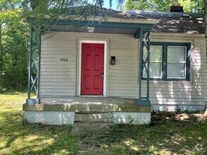 Building Photo - 3302 N Harding St