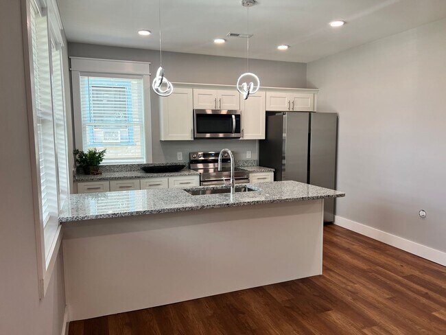 Foto del edificio - 1724 Highland Ave