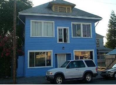 Primary Photo - 18 N Pilgrim St