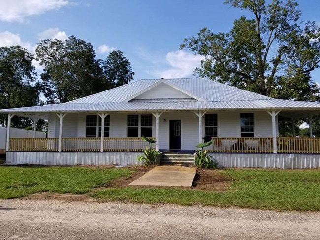 Building Photo - 61 Myrick Ave