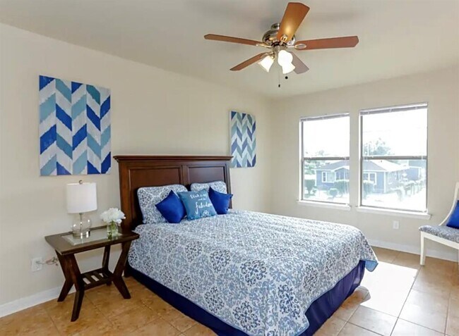 Foto del edificio - 3803 Hardy St