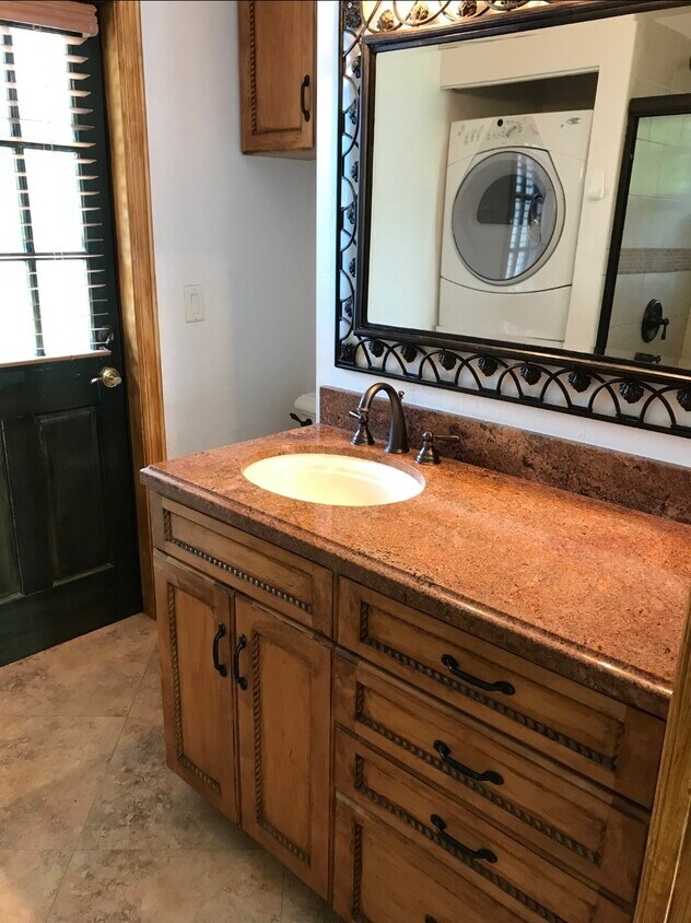 Foto del edificio - 4884 Bonanza Ct