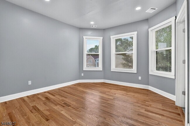 Foto del edificio - 882 S 14th St