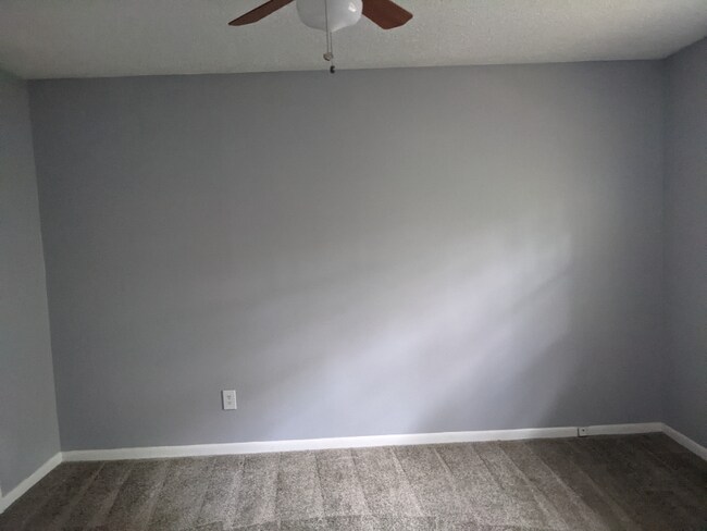 Foto del edificio - 3215 Baird Ave