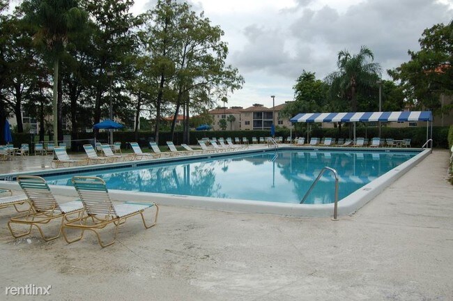 Foto del edificio - 7980 NW 50th St