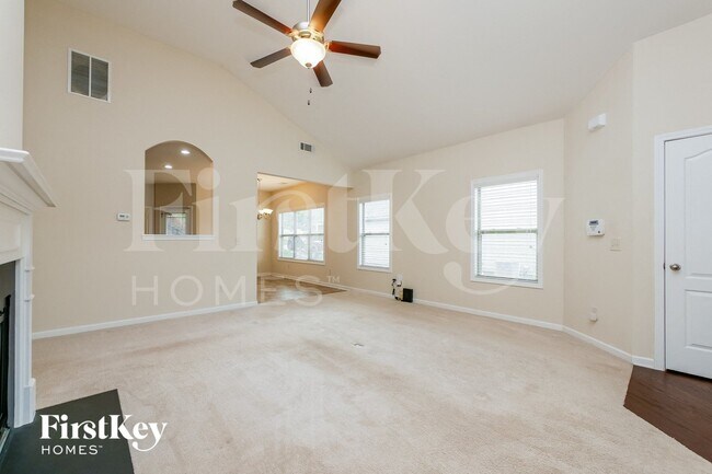 Building Photo - 150 Stonebridge Crossing