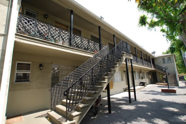 Building Photo - 11520 Cumpston St