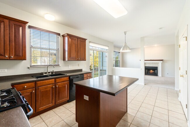 Building Photo - 24214 Apple Creek Ln