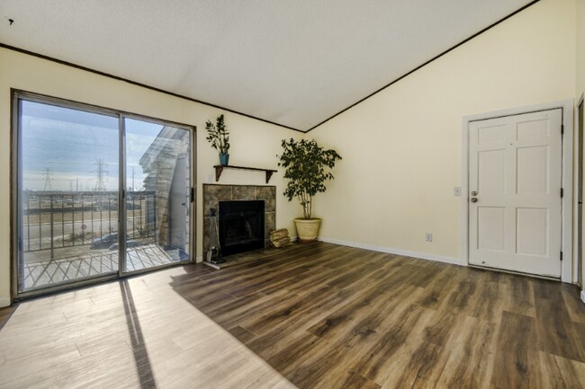 Photo - 8813 Colorado Blvd Apartment