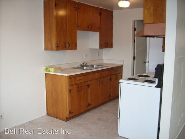 Building Photo - 310 Pioneer Pkwy W