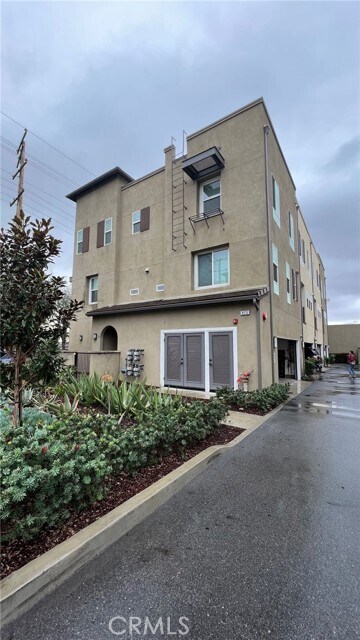 Building Photo - 475 Andrew Dr