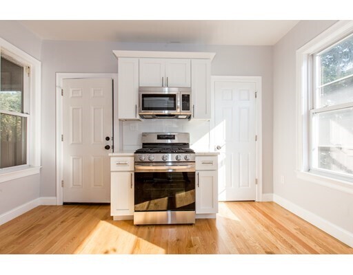 Foto del edificio - 60 Crescent Ave