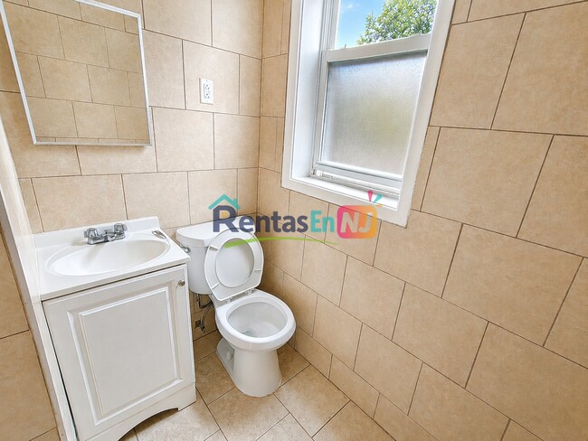 Foto del edificio - 76 N 9th St