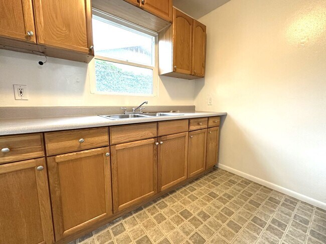 Foto del edificio - City Heights - Single Family Home with Cen...