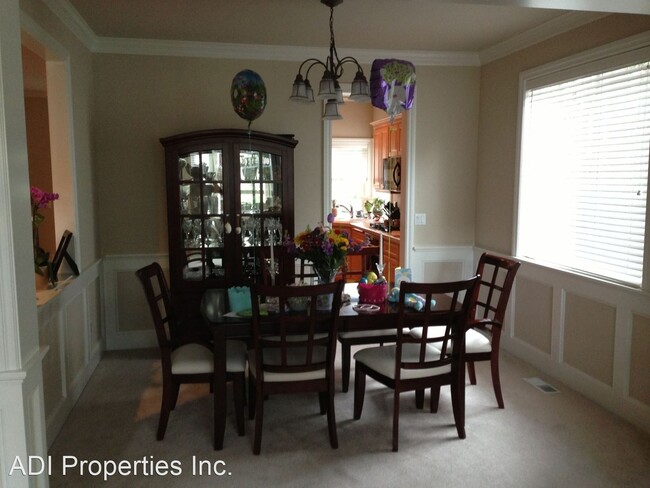 Foto del edificio - 4 br, 2.5 bath House - 15575 SW Beverly Be...