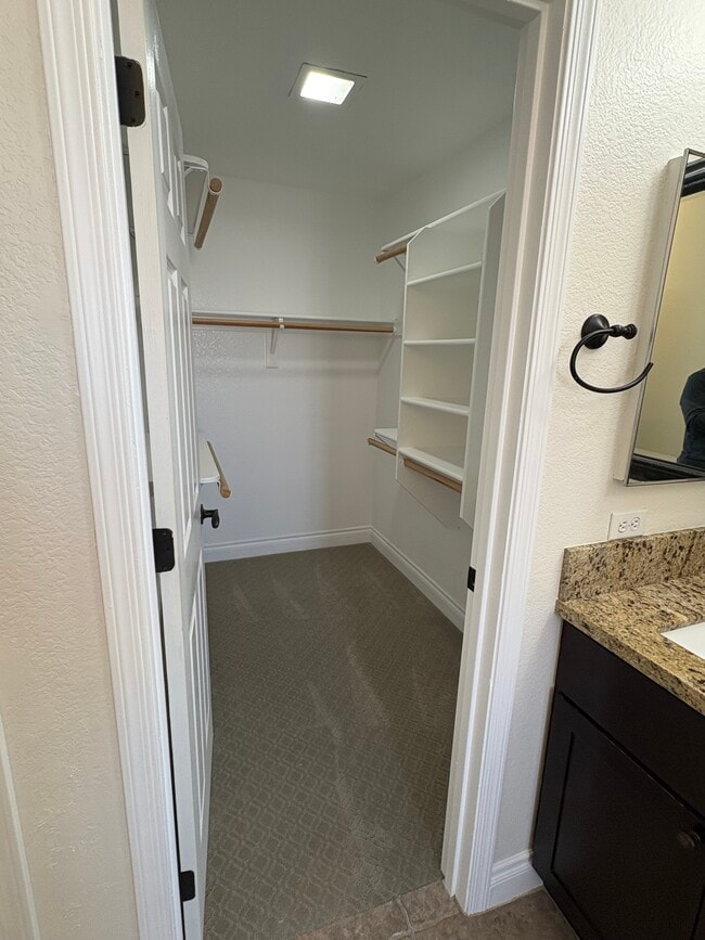 Foto del edificio - 7260 E Softwind Dr