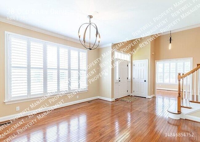 Foto del edificio - 4BDs 3BAs Home located in Cherry Creek HOA...