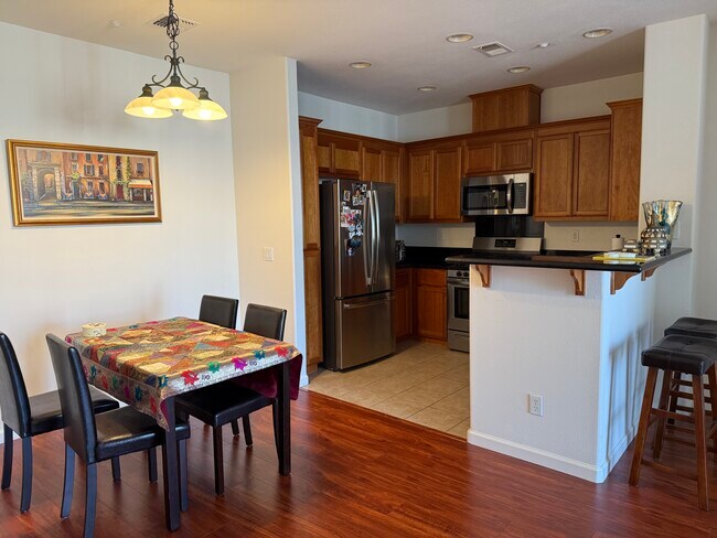 Foto del edificio - 3275 Dublin Blvd