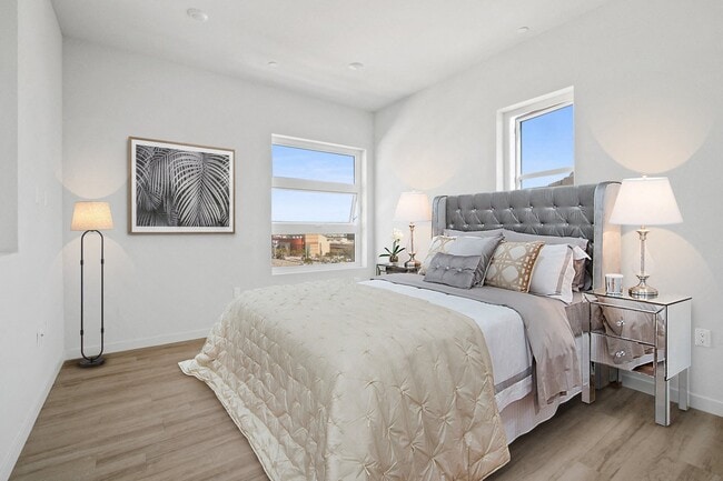 Building Photo - Thrive on 7th