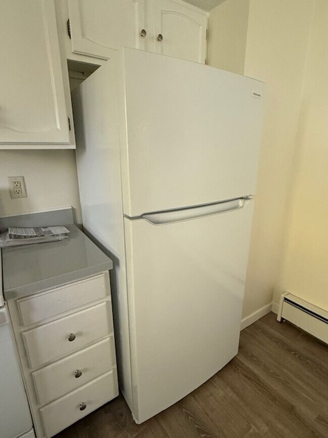 Foto del edificio - Country Living with a Recently Remodeled 2...