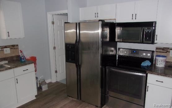 Building Photo - 3255 Coventry Dr