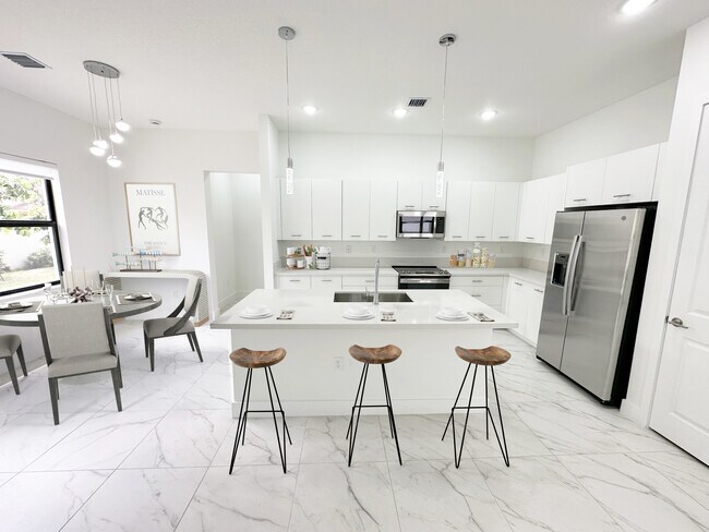 Foto del edificio - 17384 SW 46th St