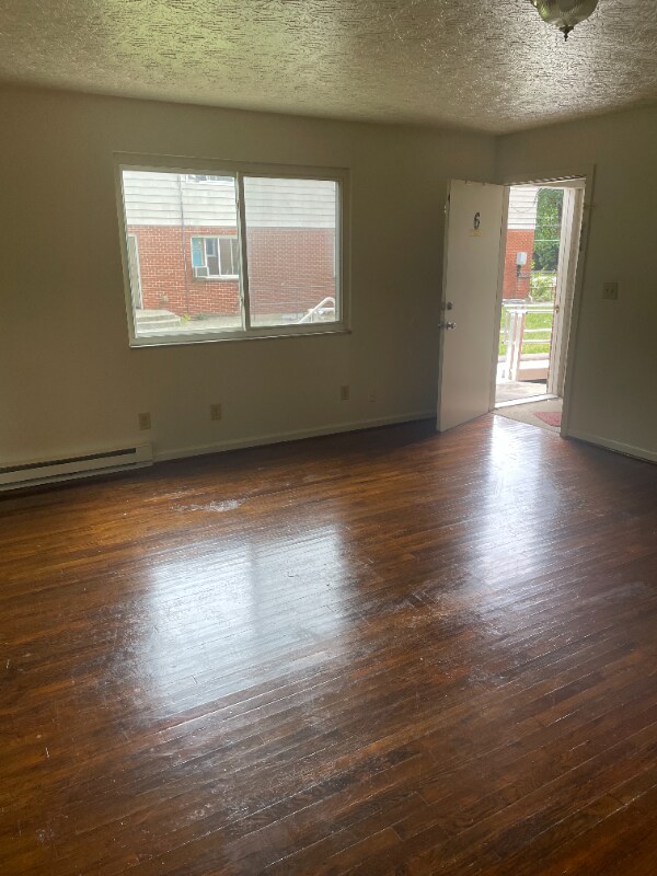 4762 Gray Rd Unit 6, Cincinnati, OH 45232 Room for Rent in Cincinnati