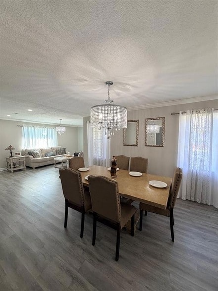 Foto del edificio - 2128 Easter Ln